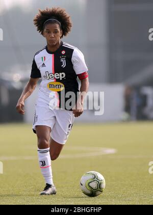 Turin, Italien. Januar 2020. Turin, Italien, 01. Januar 2020, 3 Sara Gama (Juventus Women) während - - Credit: LM/Claudio Benedetto Credit: Claudio Benedetto/LPS/ZUMA Wire/Alamy Live News Stockfoto