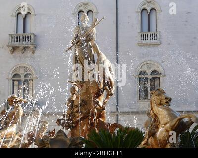 Brunnen von Diana, Siracusa, Sizilien Stockfoto