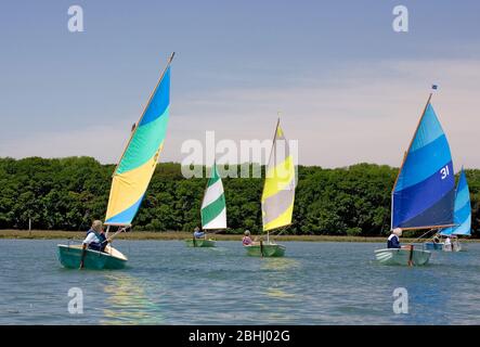 Auf der Isle of Wight, dem Fluss Yar, können Sie auf den Skirennen Rennen machen Stockfoto