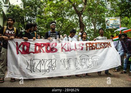 ABVP, die eine studentische Einheit von RSS versucht, Jadavpur Universität heute zu vandalisieren. Stockfoto