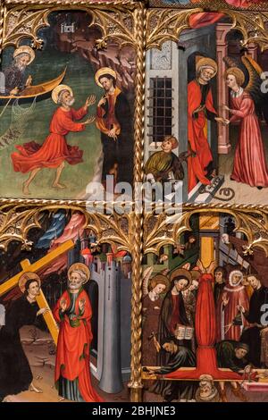 Gotische mittelalterliche Kunst im Nationalen Kunstmuseum von Katalonien, Maler Bernat Despuig und Jaume Cirera, Altarbild von San Miguel und San Pedro (1432-1433). Stockfoto