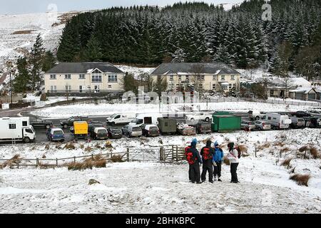 Brecon Beacons, Story Arms, Wales, 13/01/17, Walkers make the most of the icy conditions ©PRWPhotography Stockfoto