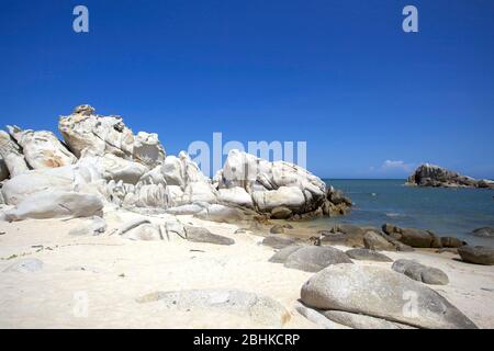 Schöne Aussicht auf den Strand von Mui Ne in Vietnam. Stockfoto