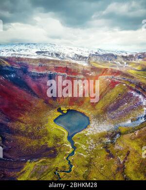 Vulkankrater in den Highlands of Iceland Aerial, Post-PROCESSED in HDR Stockfoto