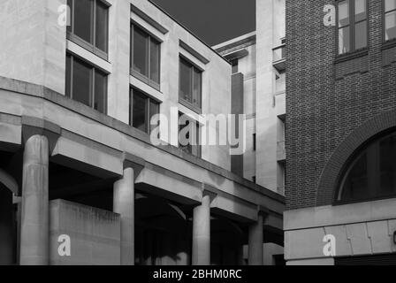Portland Stone Windows Square Geometrisch 10 Paternoster Sq.London EC4M 7LS von Eric Parry Architects Stockfoto