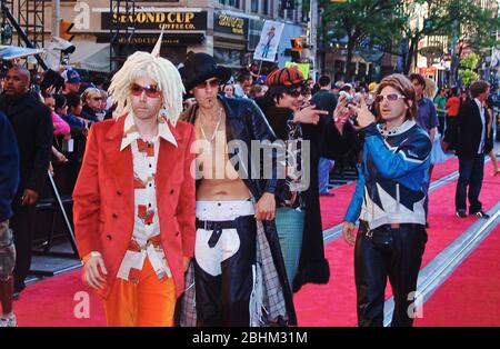 24. April 2020 - die Live-Dokumentation ''Beastie Boys Story'', die sich mit der Geschichte und dem Erbe der Beastie Boys beschäftigt, erscheint auf Apple TV+. Datei Foto: MMVA 2004, MuchMusic HQ, Toronto, Ontario, Kanada. (Bild: © Brent Perniac/AdMedia über ZUMA Wire) Stockfoto