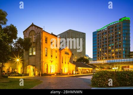 Nachtansicht von huashan Creative Park 1914 in Taipei, Taiwan Stockfoto