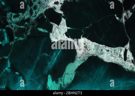 Natürliche dunkelgrüne Marmorplatte, Nahaufnahme Hintergrund Fototextur Stockfoto