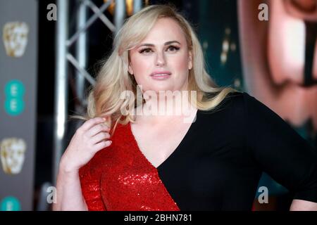 Rebel Wilson nimmt am 02. Februar 2020 in London, Großbritannien, an den EE British Academy Film Awards 2020 in der Royal Albert Hall Teil. Stockfoto