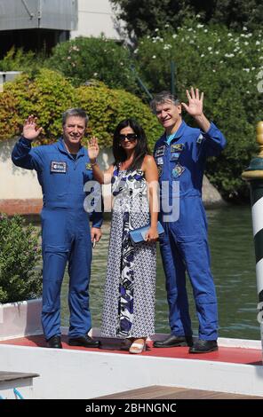 VENEDIG, ITALIEN - SEPTEMBER 06: Die Astronauten Roberto Vittori und Paolo Nespoli werden während des 75. Filmfestivals in Venedig am 6. September 2018 gesehen Stockfoto