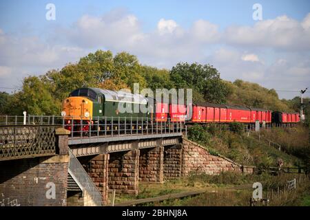 Erhaltene Lokomotive der Baureihe 40 D306 bei Nene Valley Railway, Wansford Station, Peterborough, Cambridgeshire, England Stockfoto