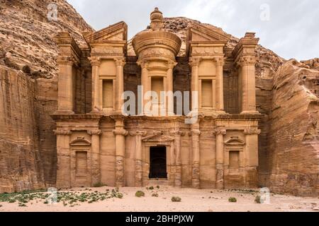 Ad Deir in Petra, Jordanien Stockfoto