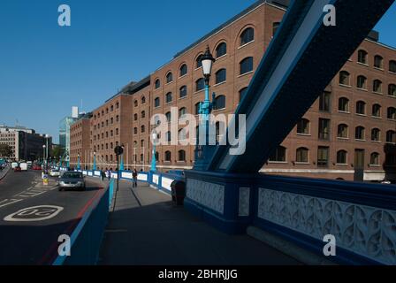 International House, 1 St Katharine's Way, St Katharine's & Wapping, London E1W 1UN Stockfoto