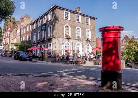 LONDON - Hampstead Village, und wohlhabende Gegend im Nordwesten Londons im Nordwesten Londons Stockfoto