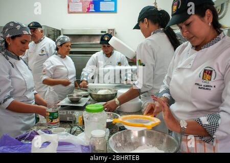 Studenten im EGO Escuela Gastronomica de Occidente Western Gastronomieschule in Cali im Cauca-Tal, Kolumbien, Südamerika. Das Gastrono Stockfoto