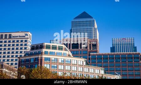 Finanzgebäude in den Docklands in London, England Stockfoto