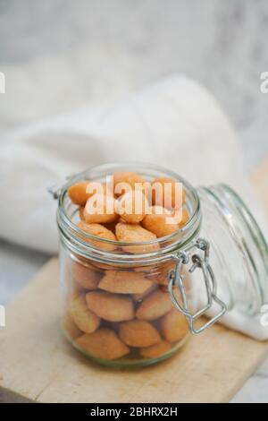 Indonesische Cookies, Biji Ketapang, Idul Fitri Cookies Stockfoto