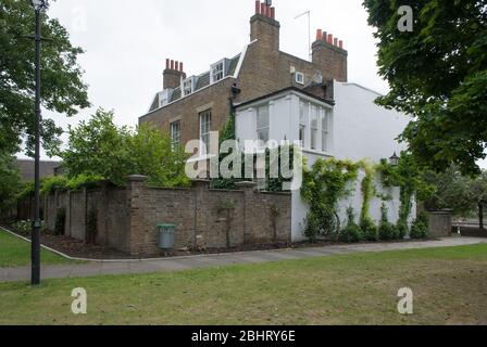 Furnivall Gardens Riverside Westcott Lodge, 22 Lower Mall, Hammersmith, London W6 Stockfoto