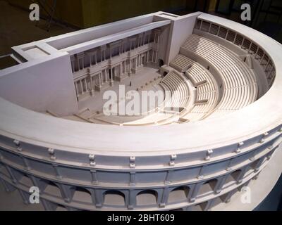 Reconstrucción hipotética del Teatro romano de Caesaraugusta.Zaragoza. Aragón. España Stockfoto