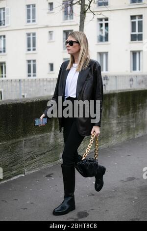 Camille Charriere bei der Mugler Show während der Paris Fashion Week Feb 26,2020- Foto: Runway Manhattan/Valentina Ranieri ***für redaktionelle Verwendung O Stockfoto