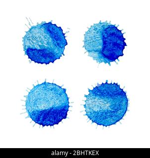 Blaue Aquarellbeschriftungen und Formen auf weißem Hintergrund. Abstrakter Aquarell Hintergrund. Aquarell bunte runde Stelle. Stockfoto