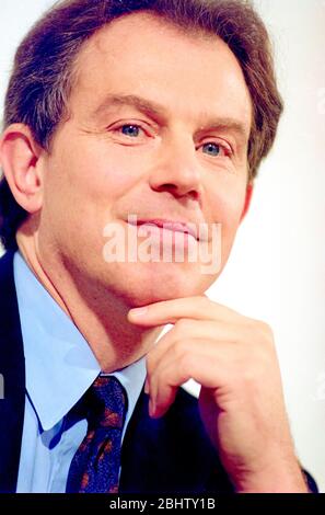 Der britische Premierminister Tony Blair war schon früh in seiner Premierschaft. Stockfoto