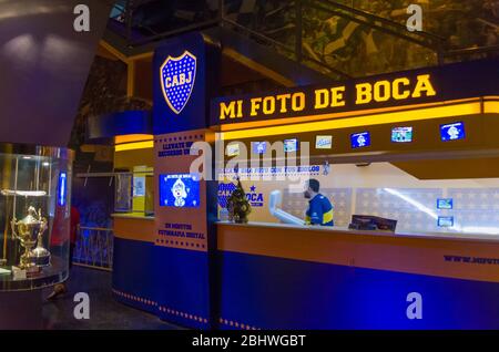 Buenos Aires, Argentinien, 28 Dezember - 2015: La Bombonera Football Stadium (Alberto, José Armando Stadion), Boca Juniors Stadion Stockfoto