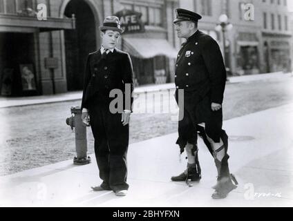 Lange Hose Jahr: 1927 USA Regie: Frank Capra Harry Langdon Stockfoto