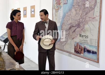 El tiempo entre costuras TV Series (2013 - 2014) Spanien Geschrieben von Susana López, Carlos Montero Staffel 1, Folge 3 : La felicidad de unos cuantos Regie: Inaki Mercero Adriana Ugarte, Alex Molero Stockfoto