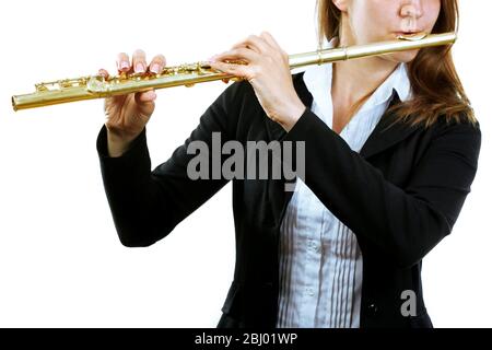 Musiker spielt Flöte isoliert auf weiß Stockfoto