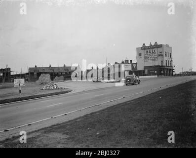 Das Bull Inn befindet sich in Birchwood, Bull Inn, Birchwood, St Mary Cray, Kent. - 1938 - Stockfoto