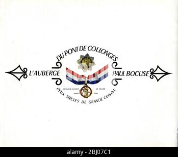 Carrier Sammlung von Menüs - Paul Bocuse, L'Auberge du Pont de Collonges - 40 Rue de la Plage, 69660 Collonges-au-Mont-d'Or, Frankreich Stockfoto