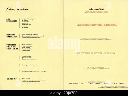 Carrier Collection of Menus - Auberge Du Vieux Marly - Marly-le-ROI, Frankreich Stockfoto