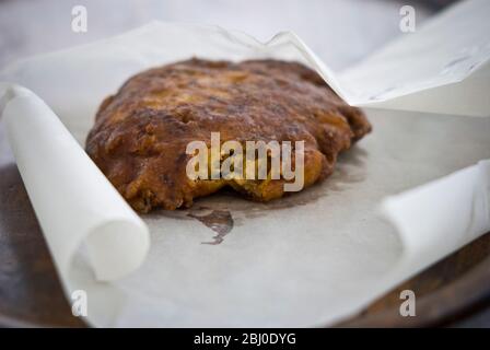 Pataniscas de Bacalhau, Portugueses Fischkuchen aus getrocknetem Salz Kabeljau - Stockfoto