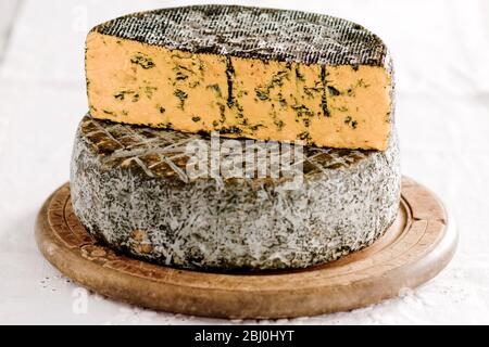 Blacksticks Blue Cheese aus Lancashire UK - Stockfoto