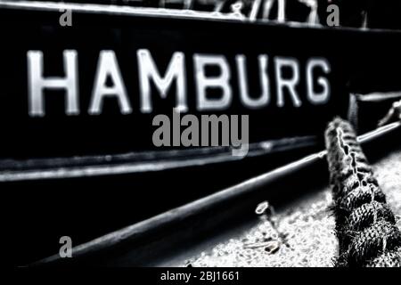 Anlegestelle im Hamburger Hafen Stockfoto