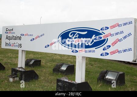 Blanquefort Bordeaux, Aquitaine/ Frankreich - 06 14 2018 : die Produktionsleitung von Ford Factory Autogetriebe kündigte schließlich an, dass die Automatikgetriebe geschlossen werden Stockfoto