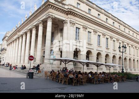 Bordeaux , Aquitaine / Frankreich - 10 30 2019 : Fassade des Theaters Oper von Bordeaux le Grand Theater Frankreich Stockfoto