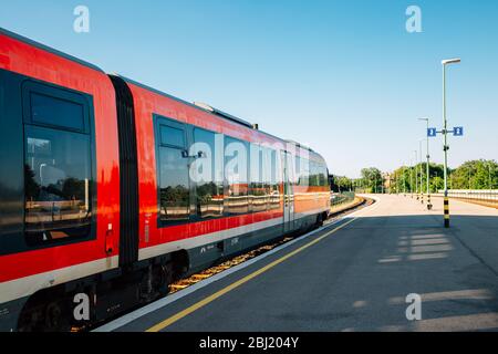 Balatonfured, Ungarn - 28. Juni 2019 : Bahnhof Balatonfured Stockfoto