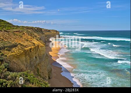 Gibson tritt entlang der Great Ocean Road Stockfoto