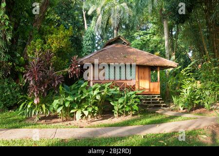 Bungalow im Walindi Plantation Resort, Kimbe Bay, New Britain, Papua-Neuguinea Stockfoto