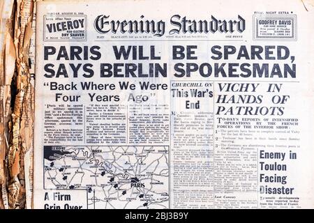 "Paris wird verschont bleiben", sagt Berliner Sprecher "Vichy in Händen der Patrioten" Abend Standard WW2 Zeitung Headline 21 August 1944 London England UK Stockfoto