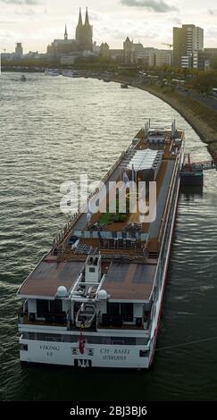 Viking Ve Kreuzfahrtschiff dockte am Rhein, Köln, Nordrhein-Westfalen, Deutschland Stockfoto