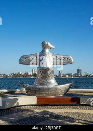 Aluminiumguss Skulptur erste Kontakt von Laurel Nannup Bildhauer Künstler errichtet an Willian Street Landing Elizabeth Quay Perth Western Australia. Stockfoto