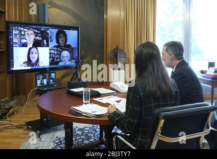 Madrid, Spanien. April 2020. ***NEIN SPANIEN*** Spanische Royale arbeiten am Zarzuela Palast am 28. April 2020. Kredit: Jimmy Olsen/Media Punch/Alamy Live News Stockfoto