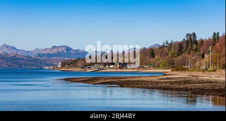 Rhu Bay, Blick vom Royal Northern & Clyde Yacht Club, Helensburgh, Gare Loch, Argyll and Bute, Schottland, Großbritannien Stockfoto