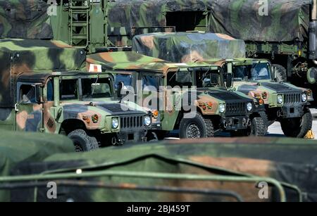 Marine Corps Humvees im Marine Corps Base Camp Lejeune. Stockfoto