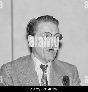 Porträt von Edward Charles Morice Fox OBE Stockfoto