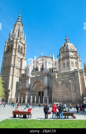 Fassade der Catedral Primada Santa María de Toledo, Toledo, Kastilien-La Mancha, Spanien Stockfoto