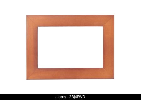 Leerer rechteckiger Fotorahmen aus Holz isoliert auf weiß. Stockfoto